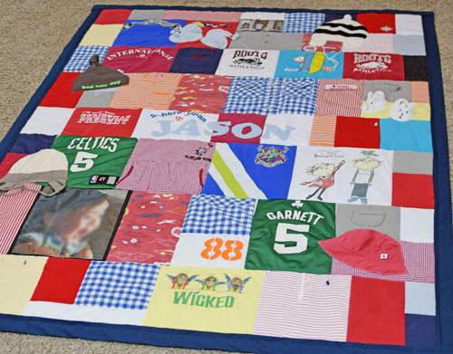 Jason Baby Clothing Quilt
